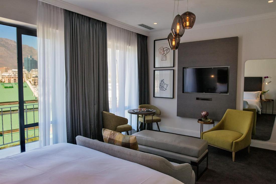 The Manor House At The Queen Victoria By Newmark Hotel